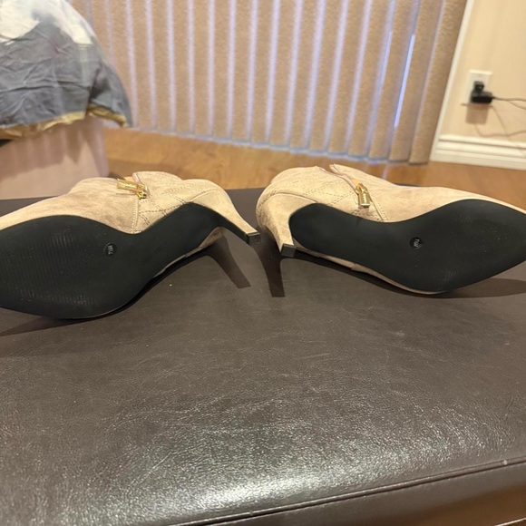 Calvin Klein brown suede heeled booties - Picture 4 of 4